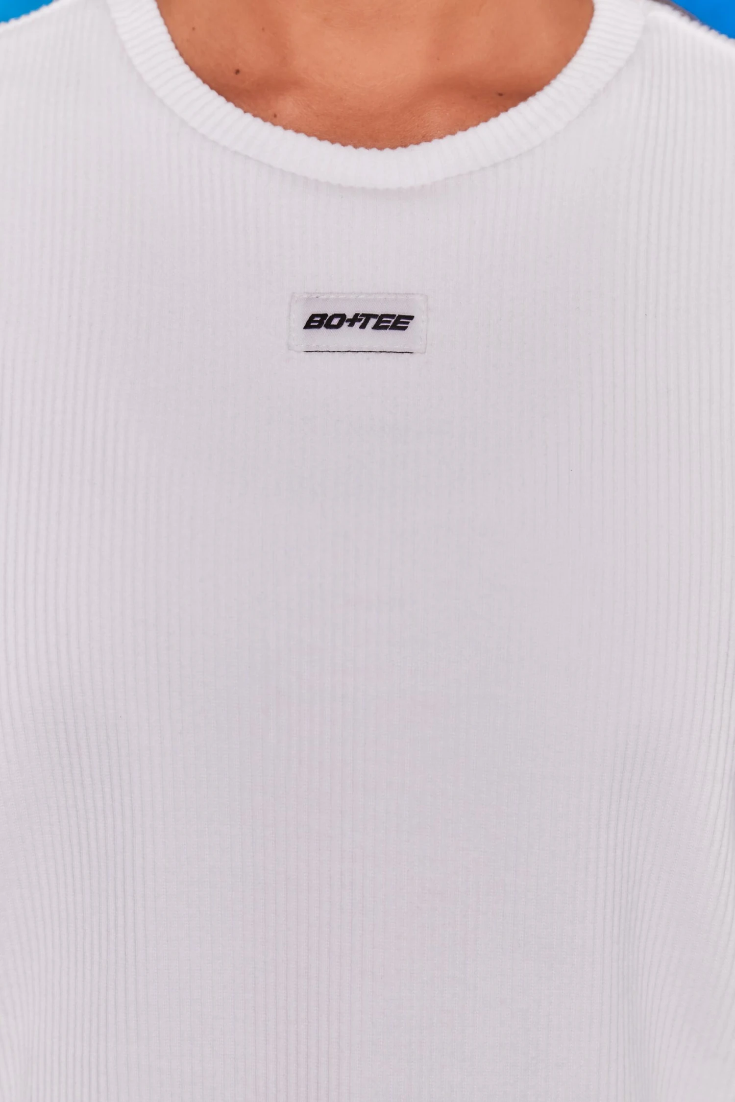 Recover - Sweatshirt In White - Image 4