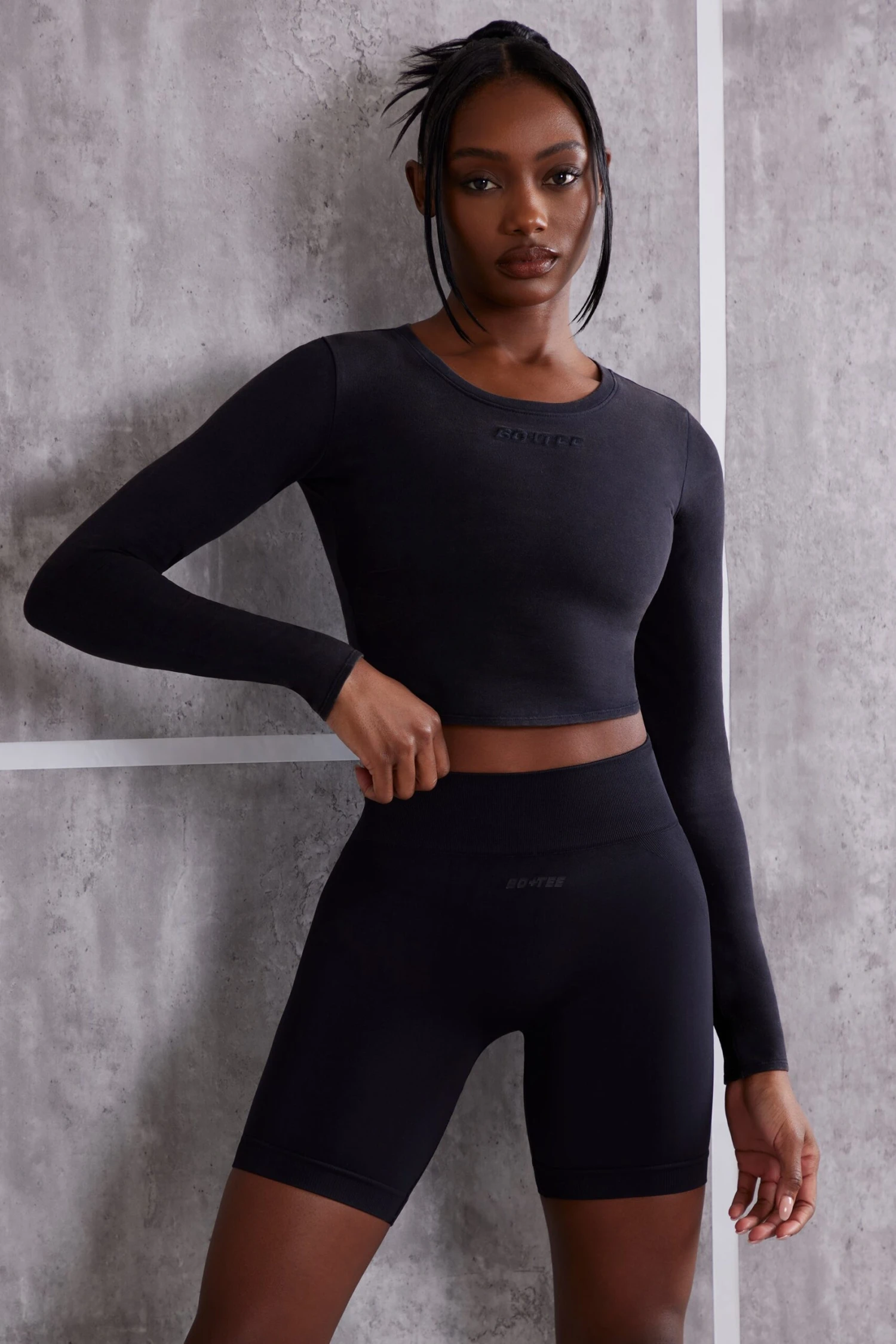 Refocus - Long Sleeve T-Shirt In Jet Black - Image 6