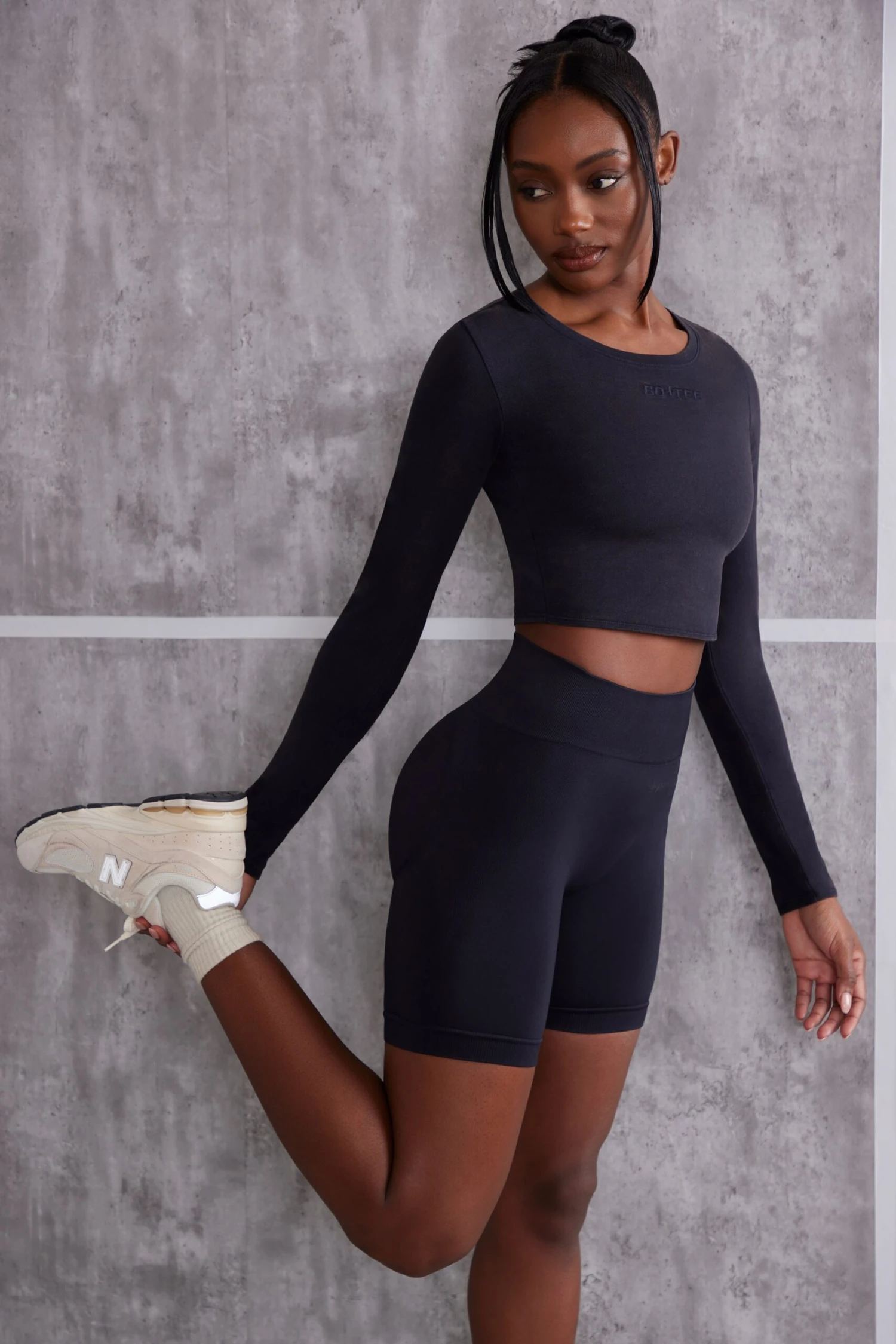 Refocus - Long Sleeve T-Shirt In Jet Black - Image 2