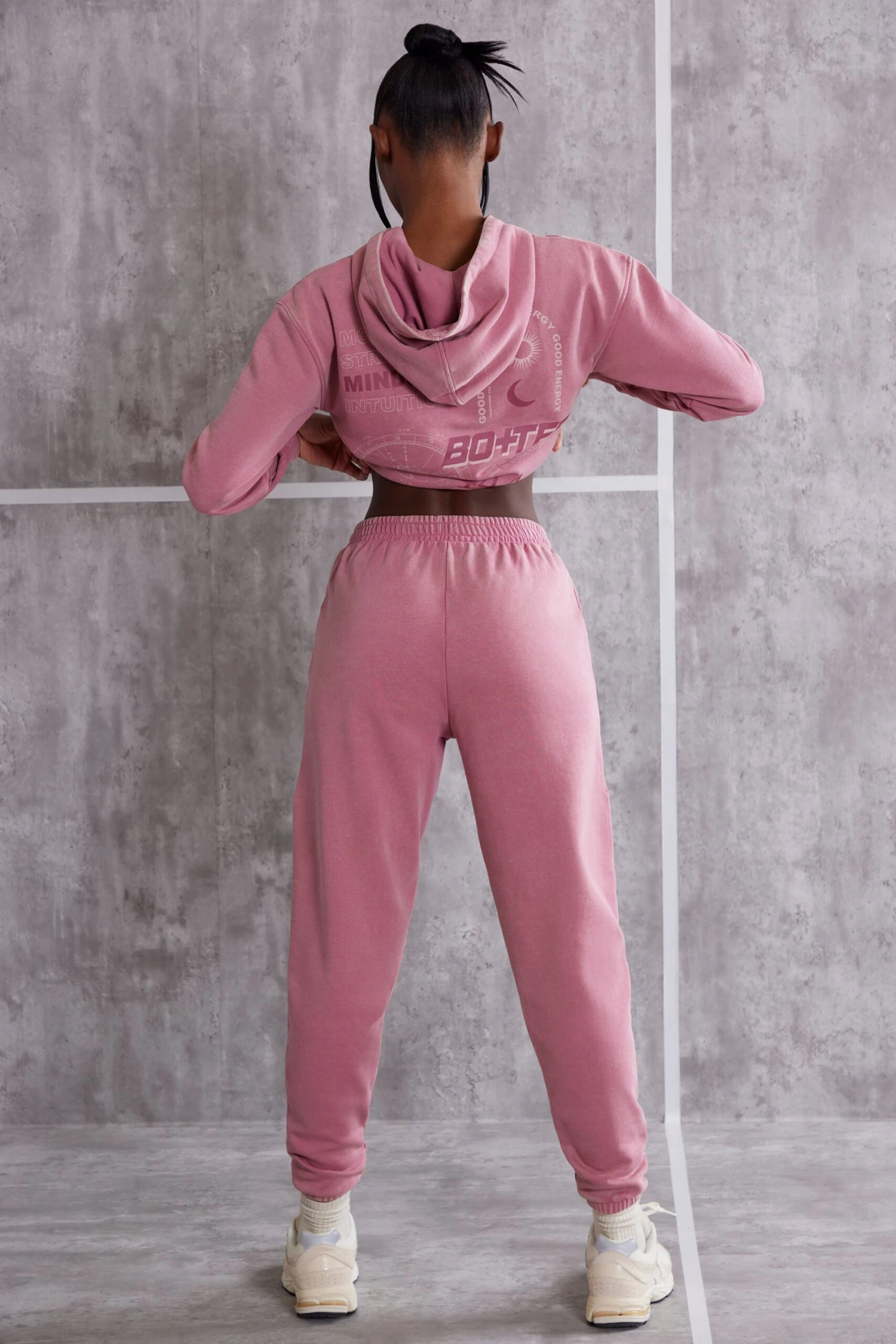 Effortless - High Waist Cuffed Joggers In Rose - Image 3