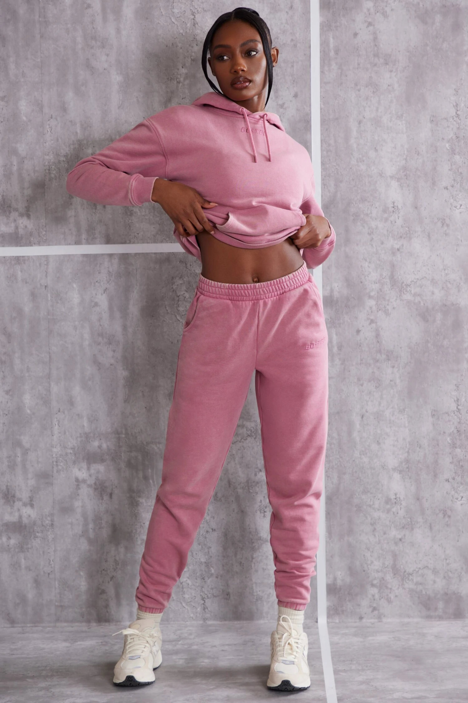 Effortless - High Waist Cuffed Joggers In Rose