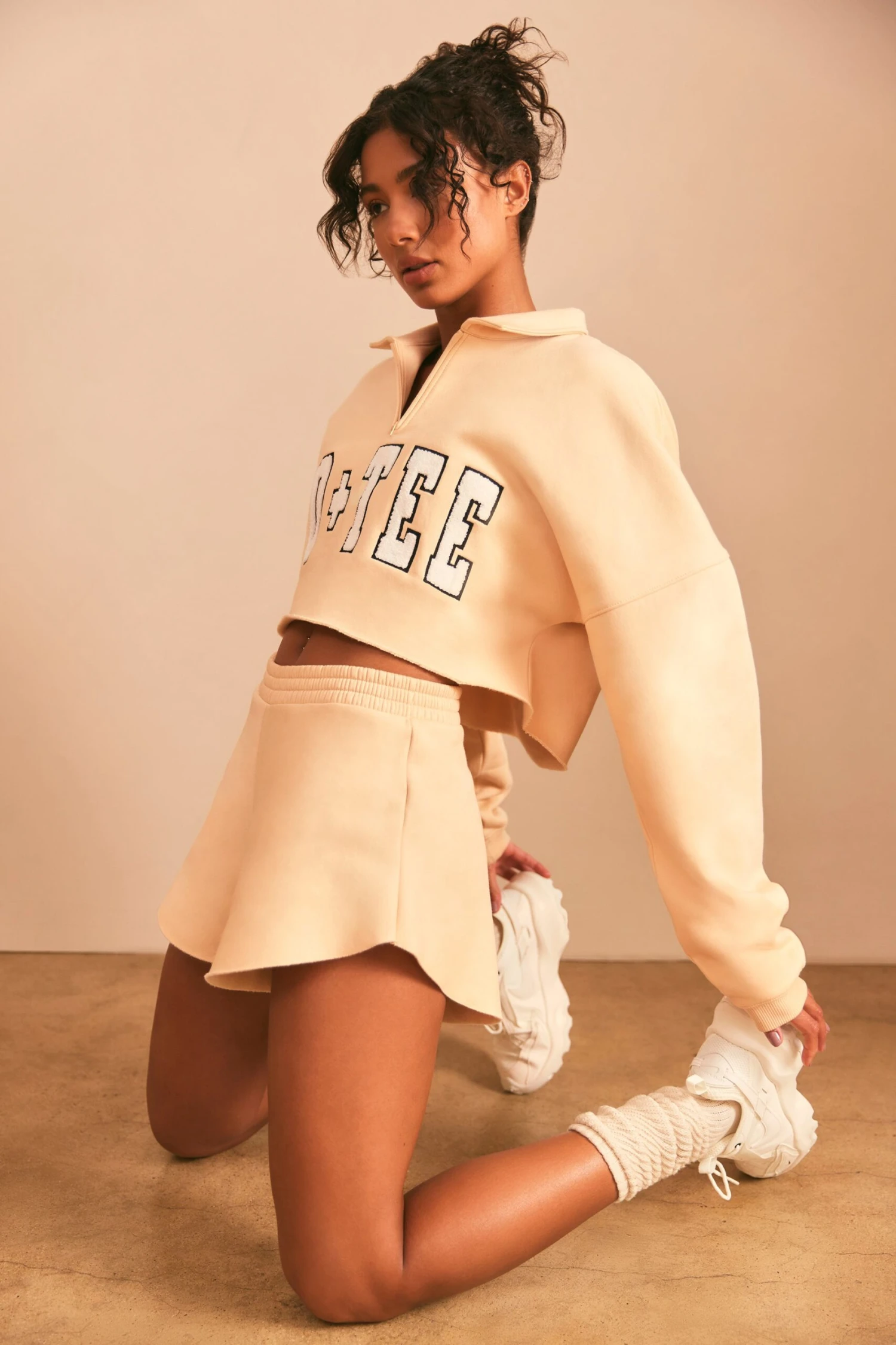 Relax - Sweat Shorts In Sand - Image 2