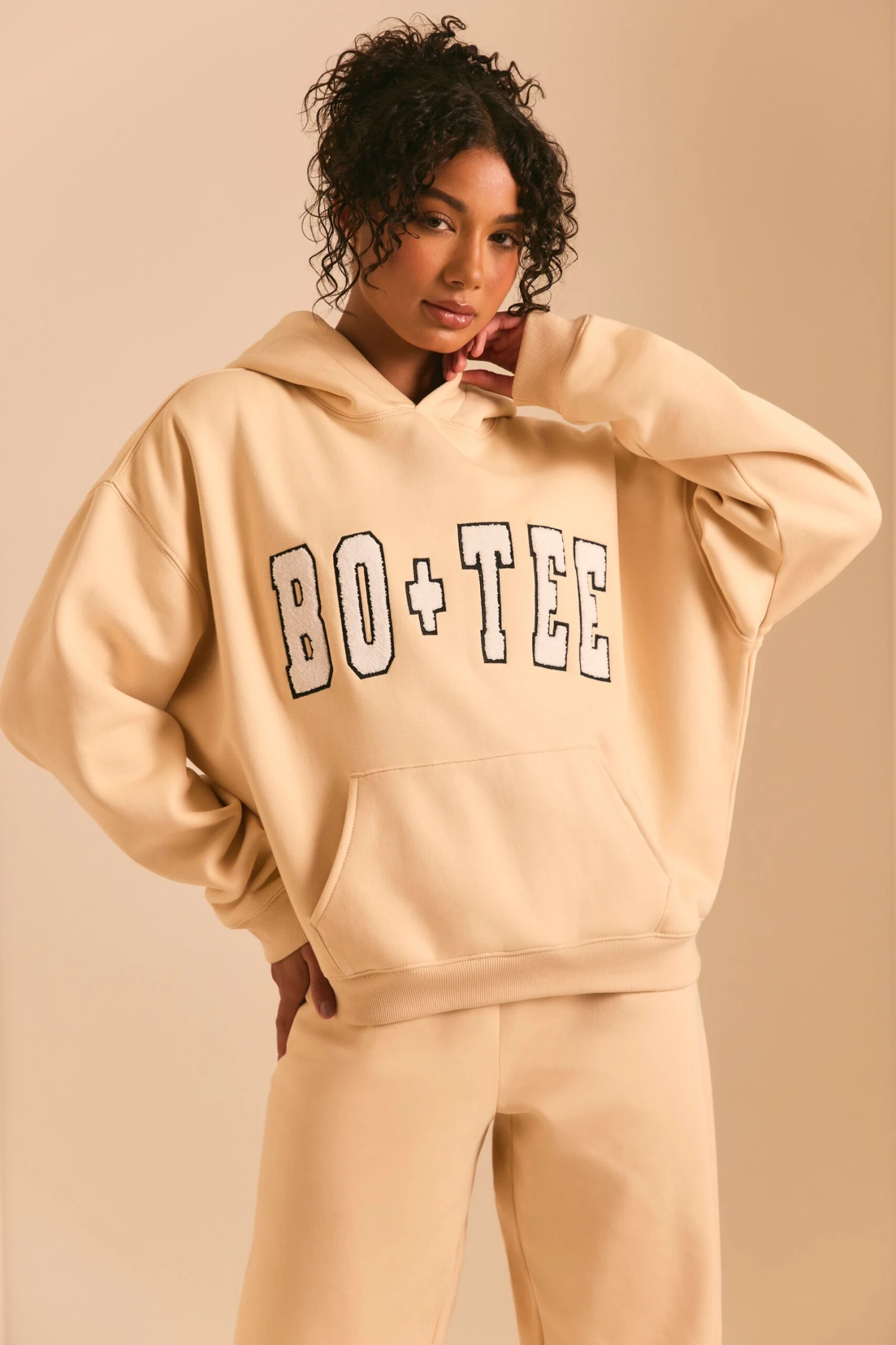 Off Duty - Oversized Hoodie In Sand - Image 4