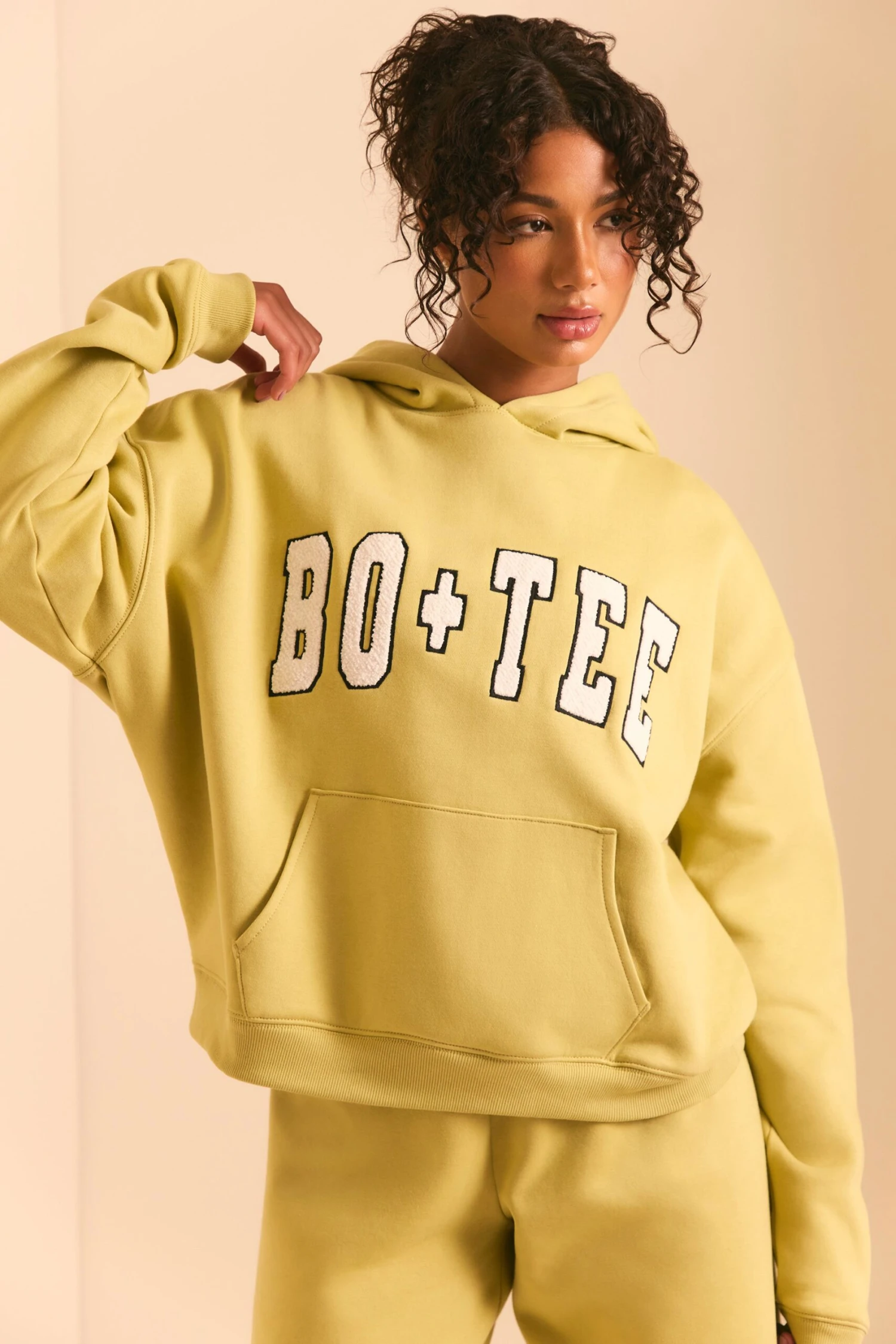 Off Duty - Oversized Hoodie In Matcha Green - Image 4