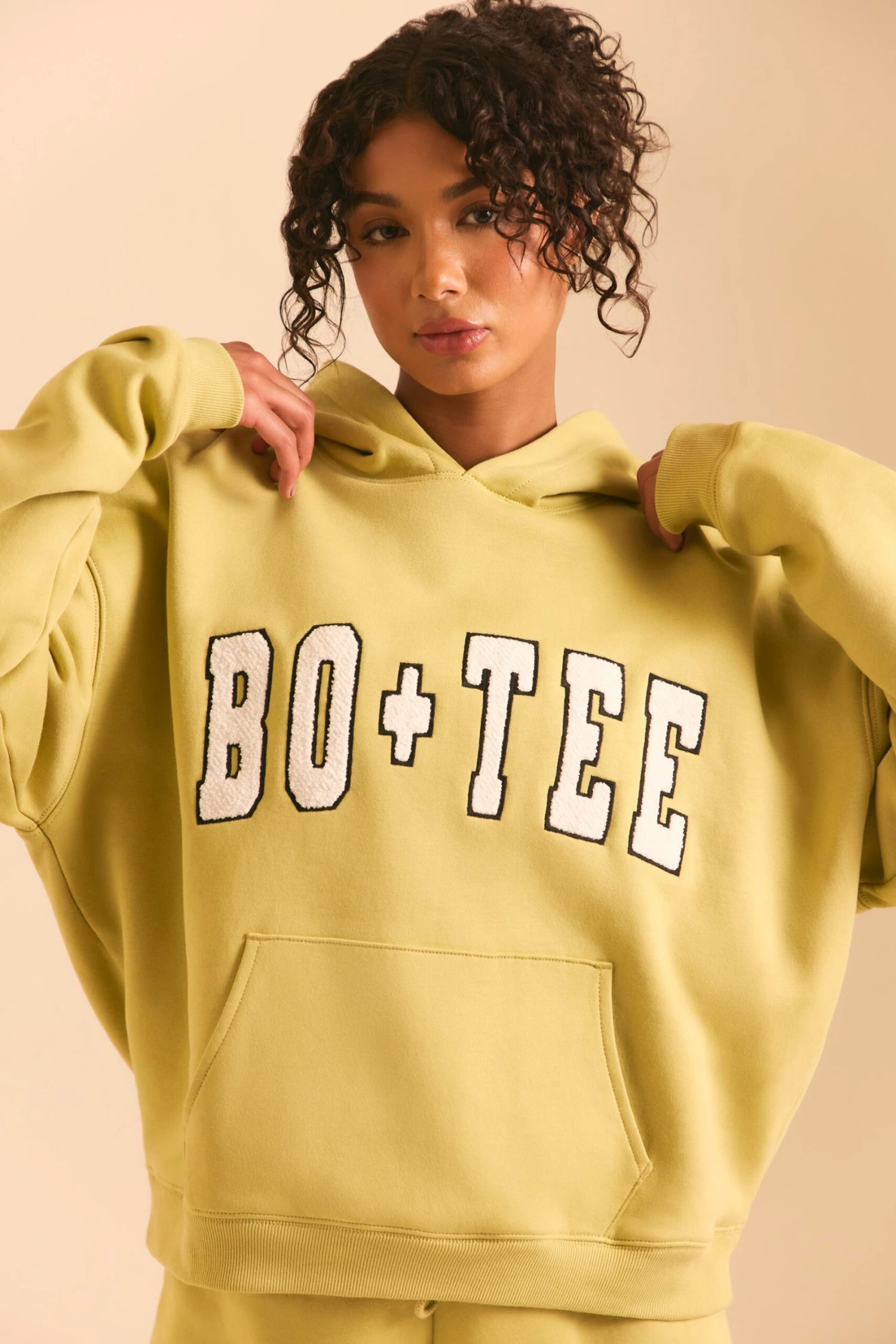 Off Duty - Oversized Hoodie In Matcha Green - Image 5