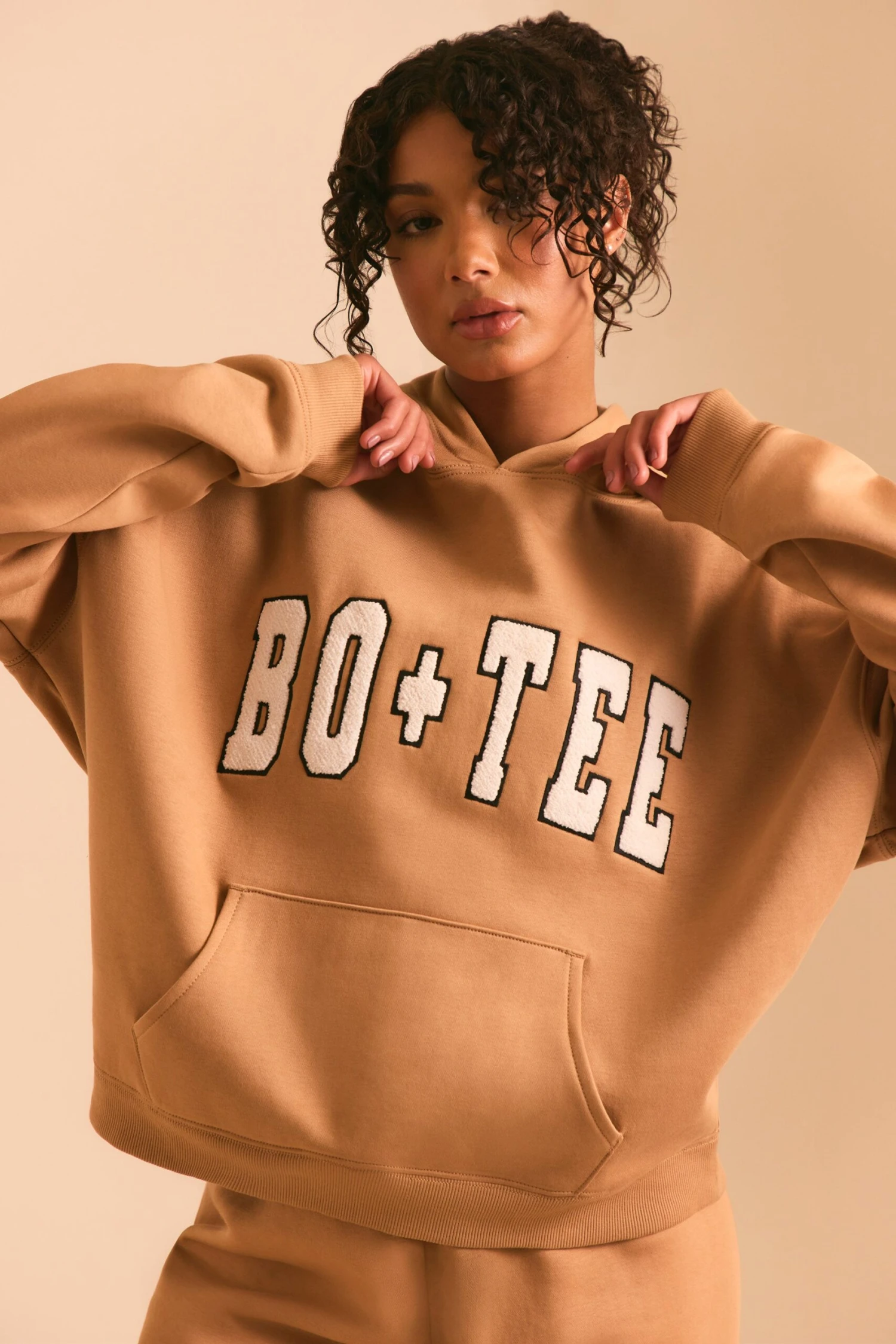 Off Duty - Oversized Hoodie In Chestnut Brown