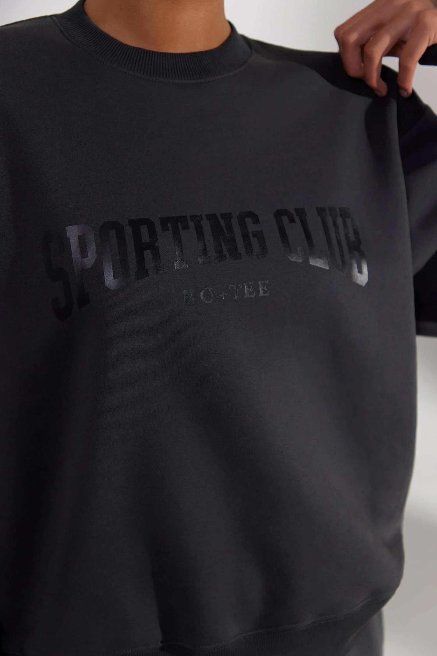 Origin - Oversized Sweatshirt In Washed Black - Image 4