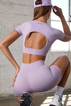 Tenacity - Seamless Backless Crop Top In Lilac