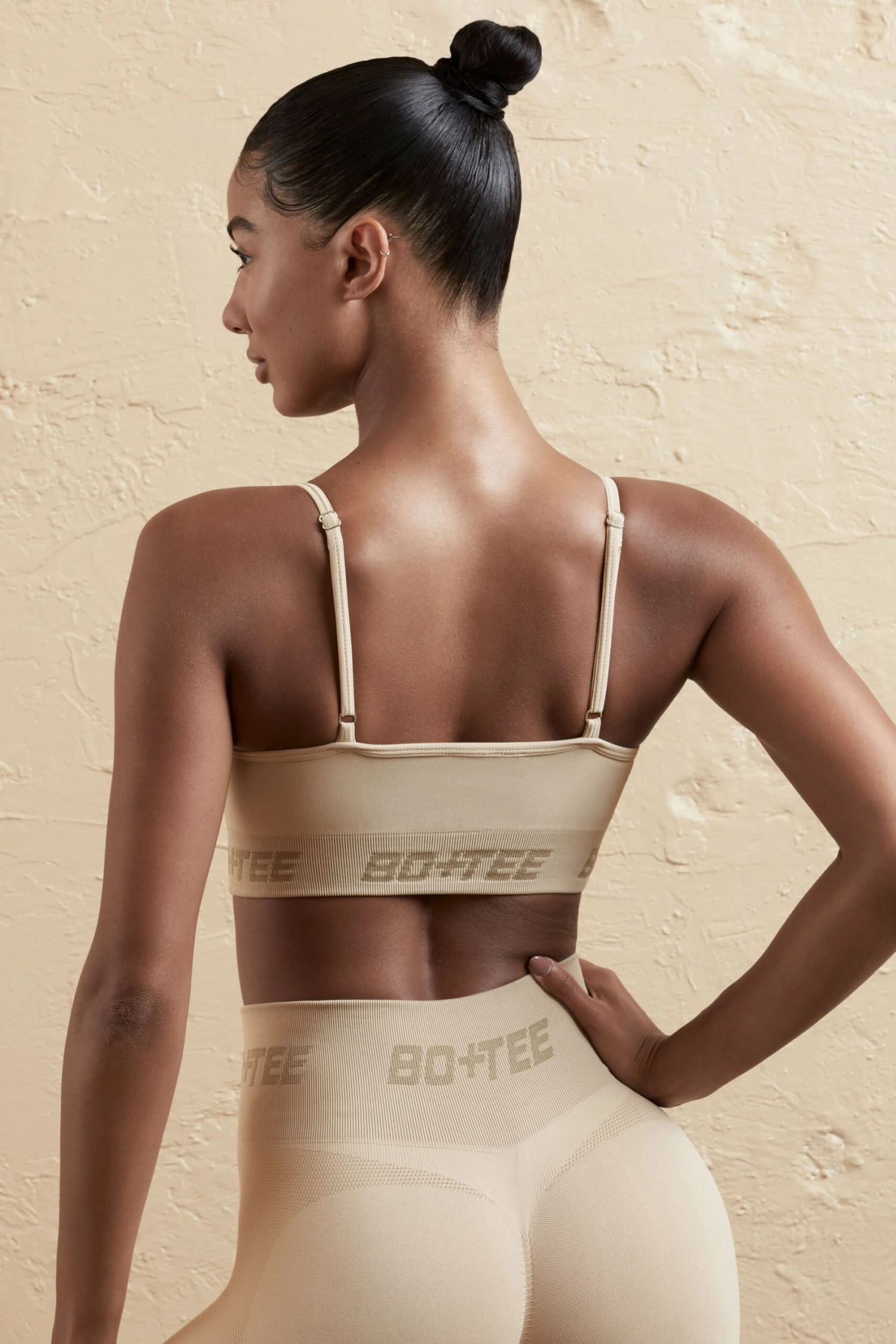 Contender - Curved Neckline Sports Bra In Beige - Image 3
