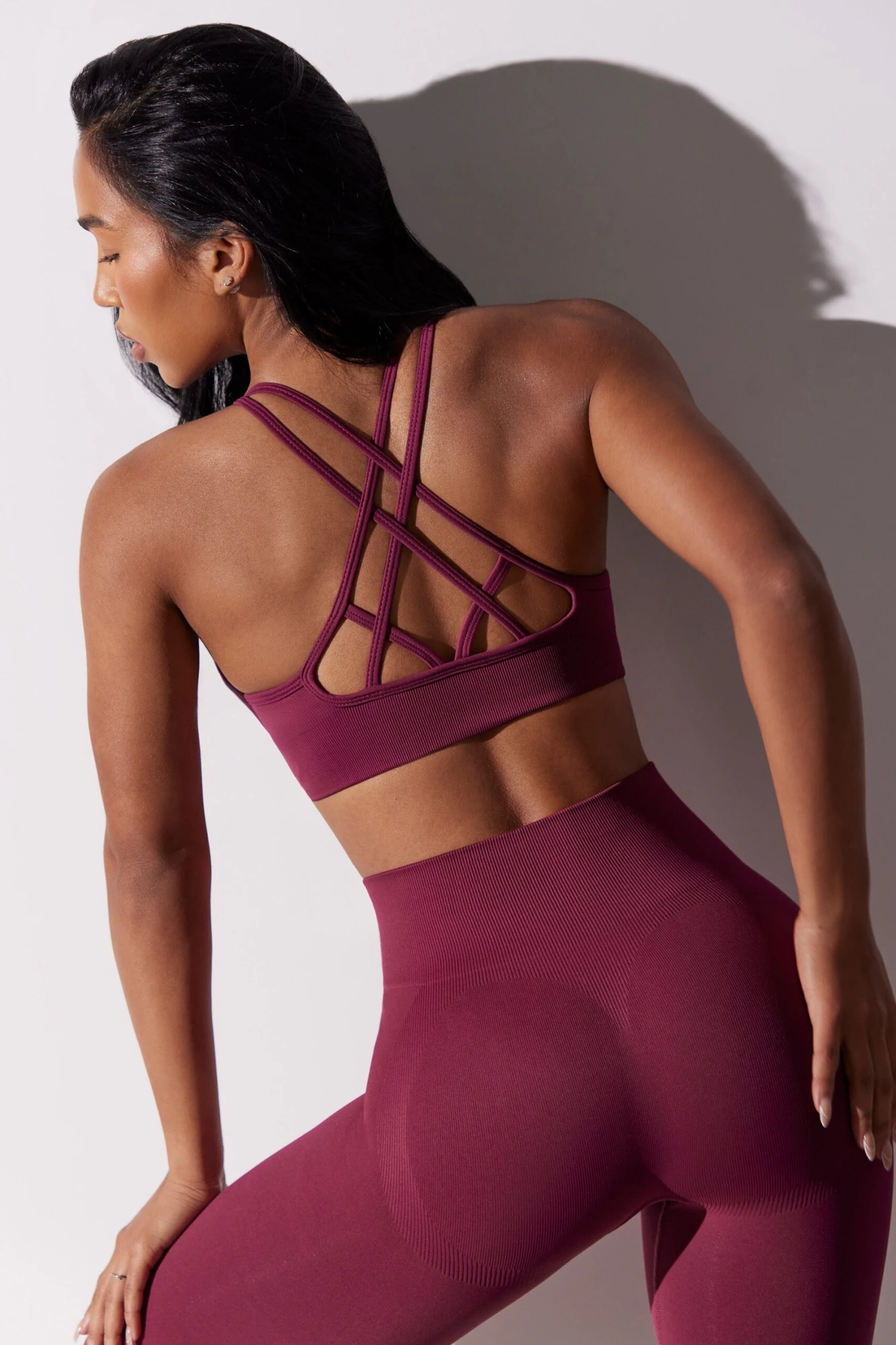 Constant - Scoop Neck Multi Strap Sports Bra In Plum - Image 3