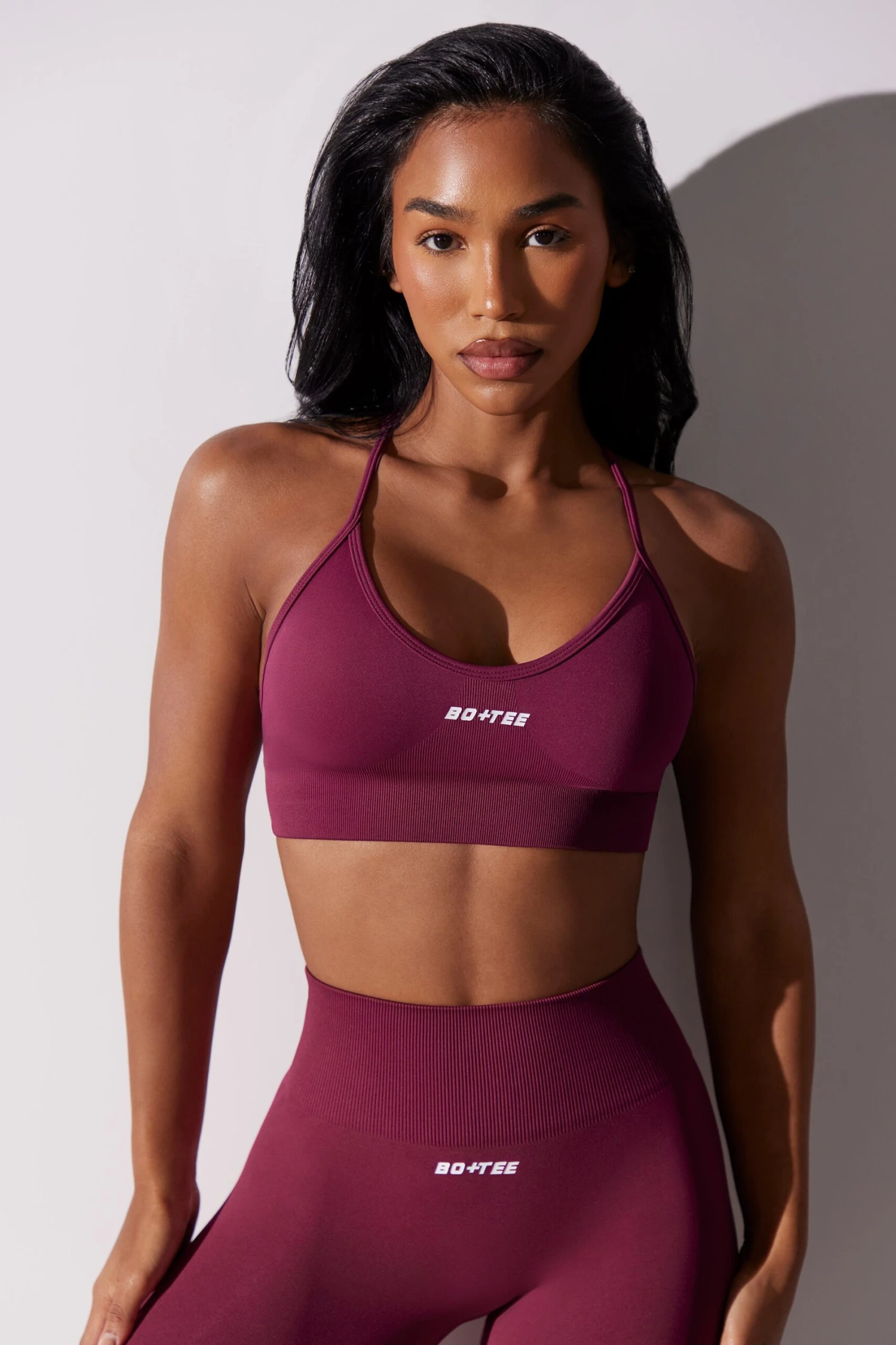 Constant - Scoop Neck Multi Strap Sports Bra In Plum - Image 4