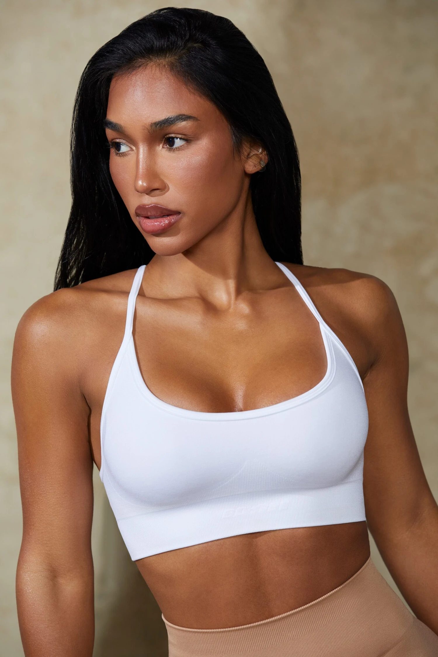 Definition - Low Back Define Luxe Sports Bra In White - Image 5