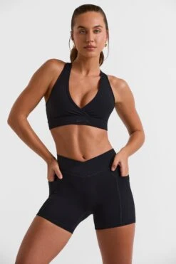 Bounce - Mini Shorts With Pockets In Black