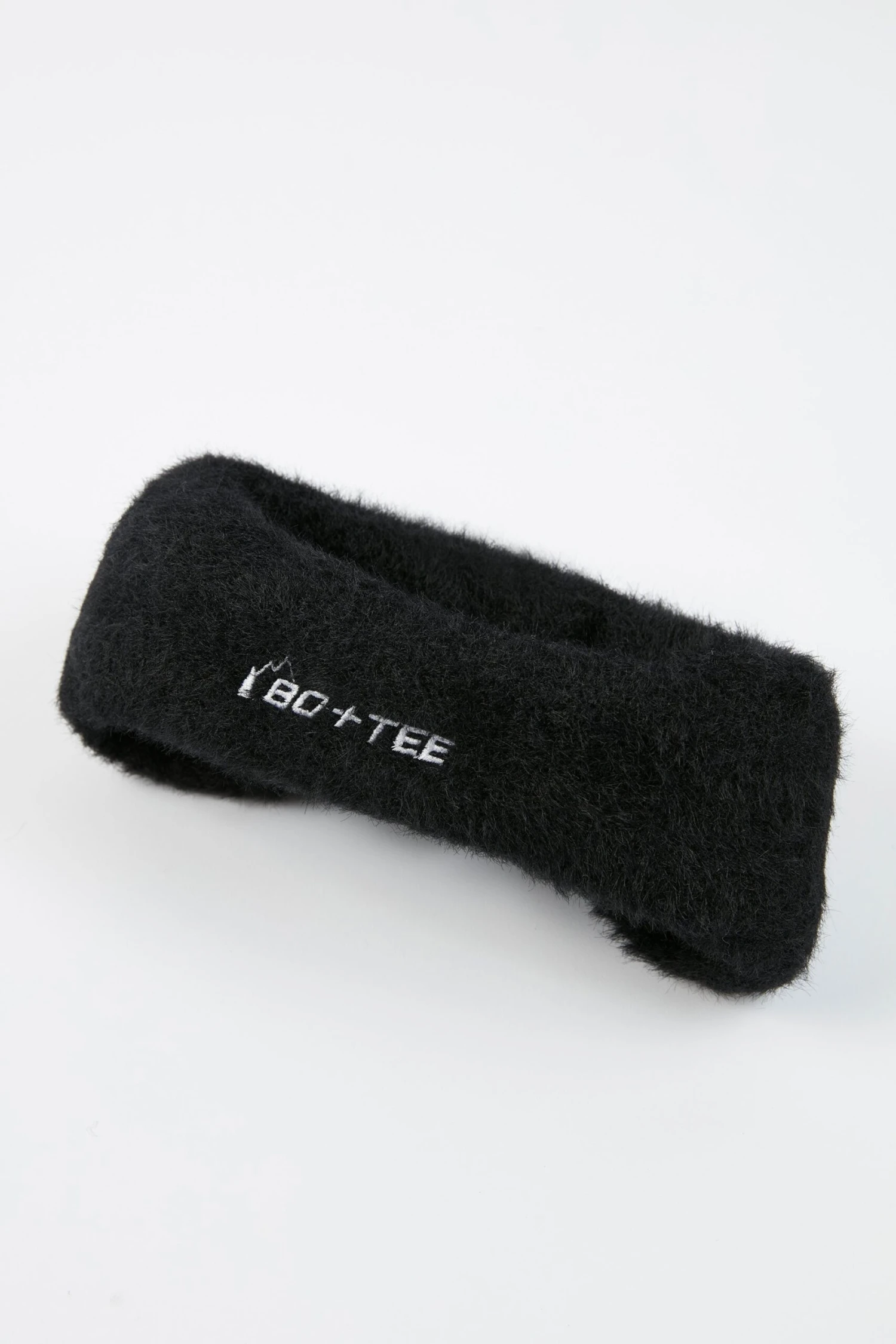 Blizzard - Faux Fur Headband In Black - Image 8