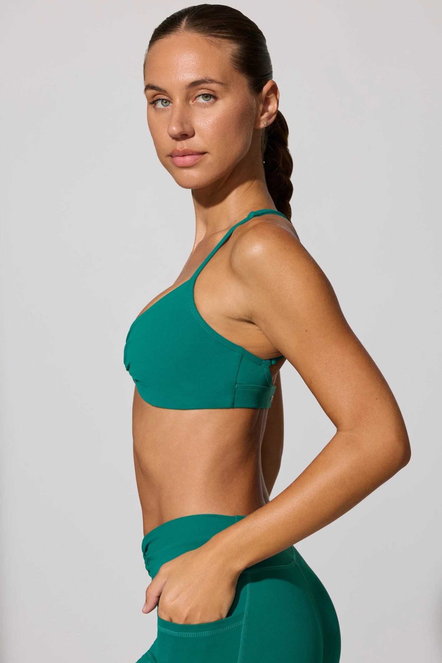 Evolve - Multiway Twist Front Sports Bra In Teal Green - Image 2