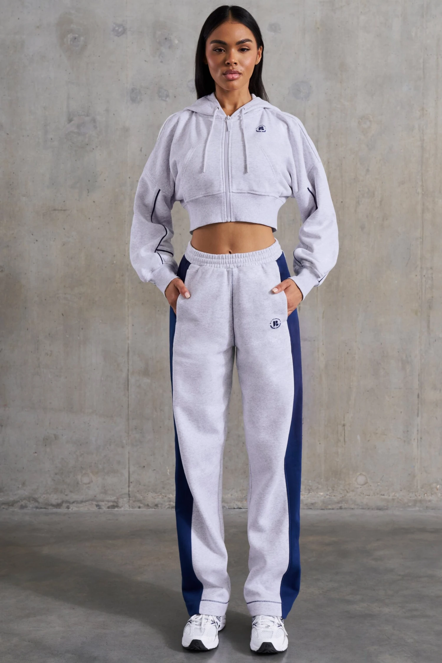 Elite - Petite Wide Leg Sweatpants In Heather Grey - Image 6