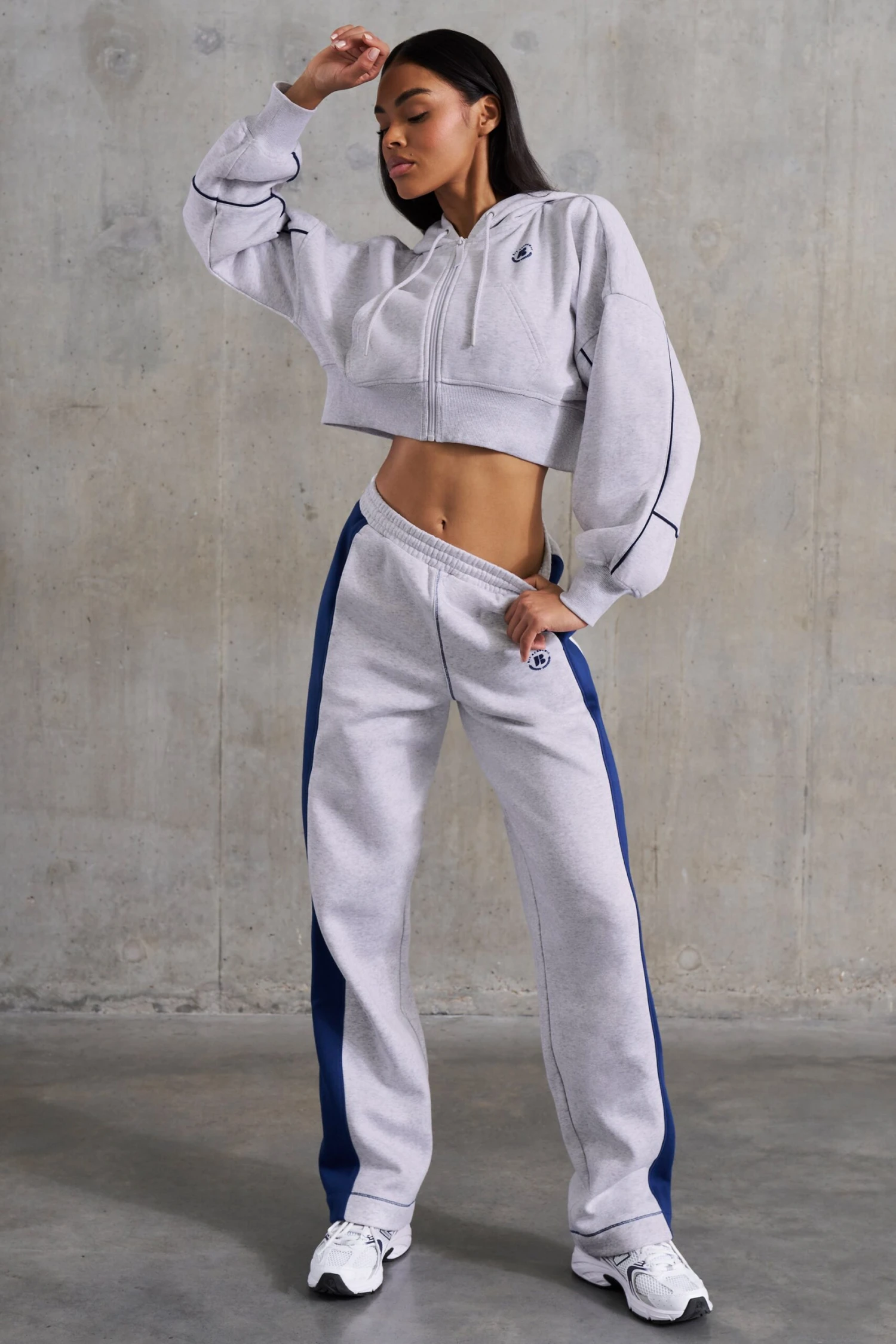 Elite - Petite Wide Leg Sweatpants In Heather Grey - Image 7