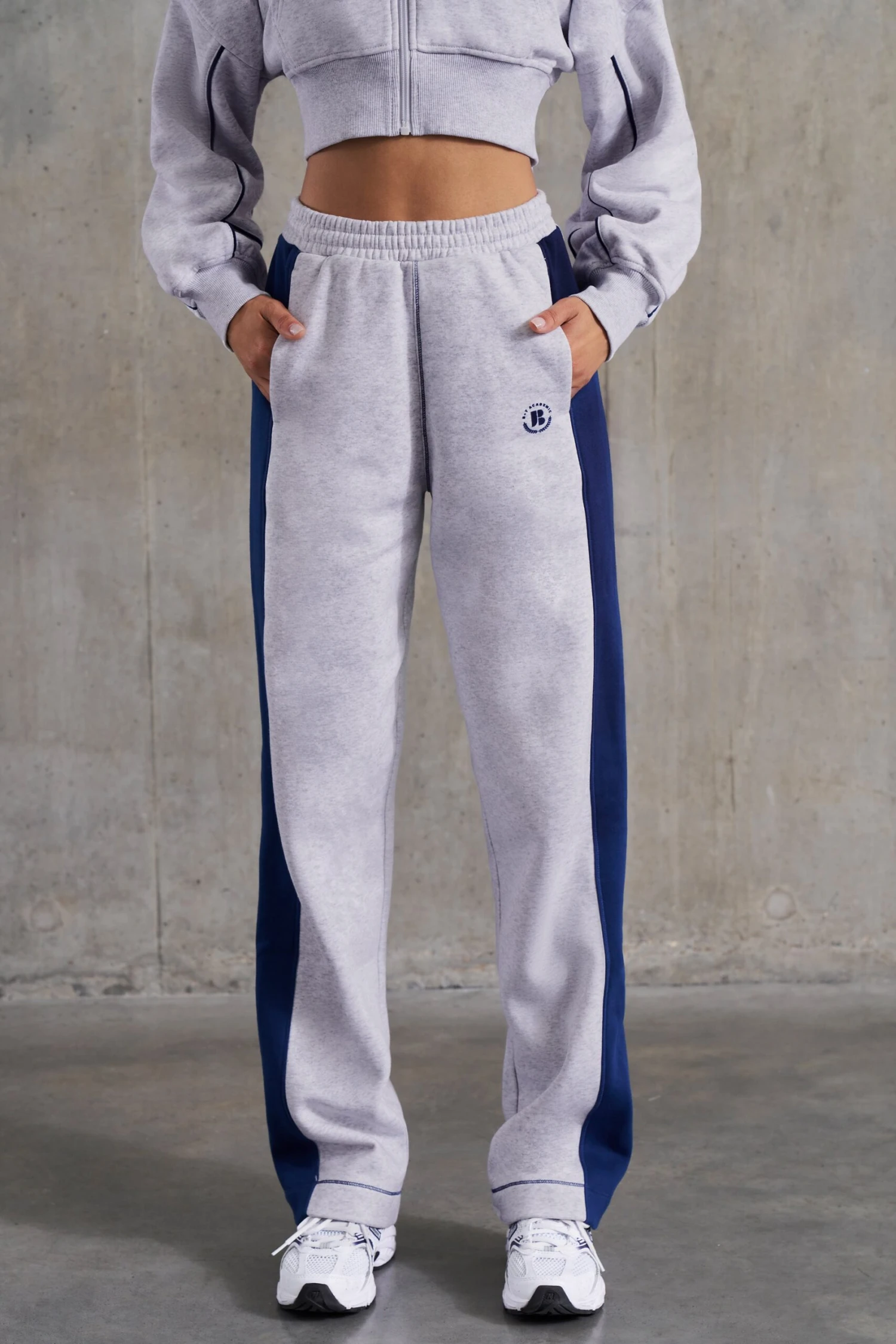 Elite - Petite Wide Leg Sweatpants In Heather Grey - Image 8