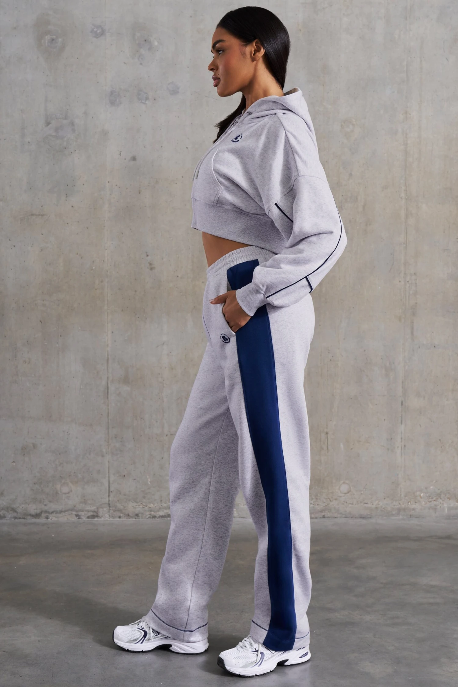 Elite - Wide Leg Sweatpants In Heather Grey - Image 2