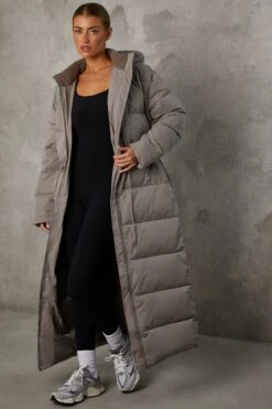 Warmth - Full Length Hooded Puffer Coat In Warm Grey