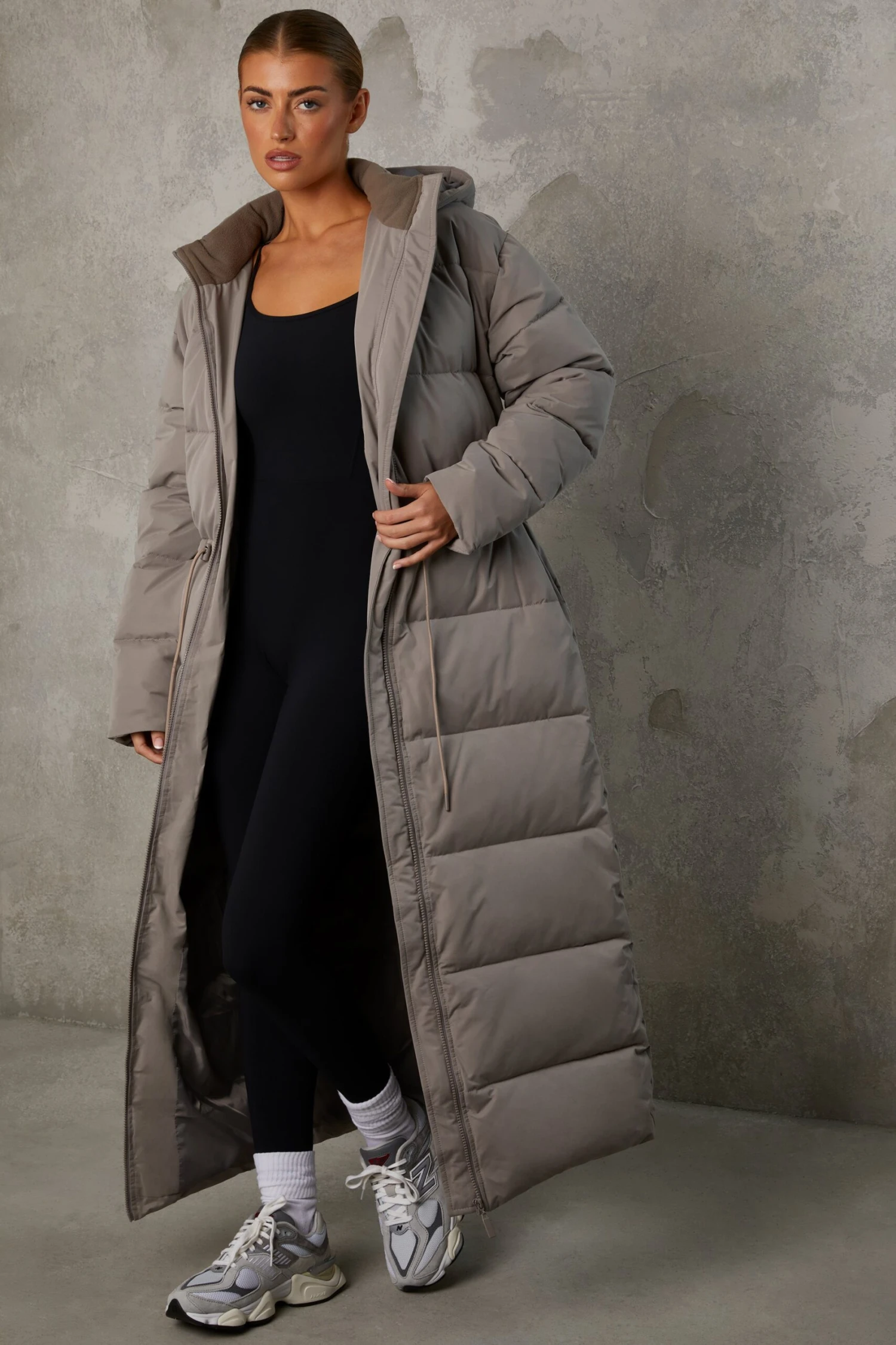Warmth - Full Length Hooded Puffer Coat In Warm Grey