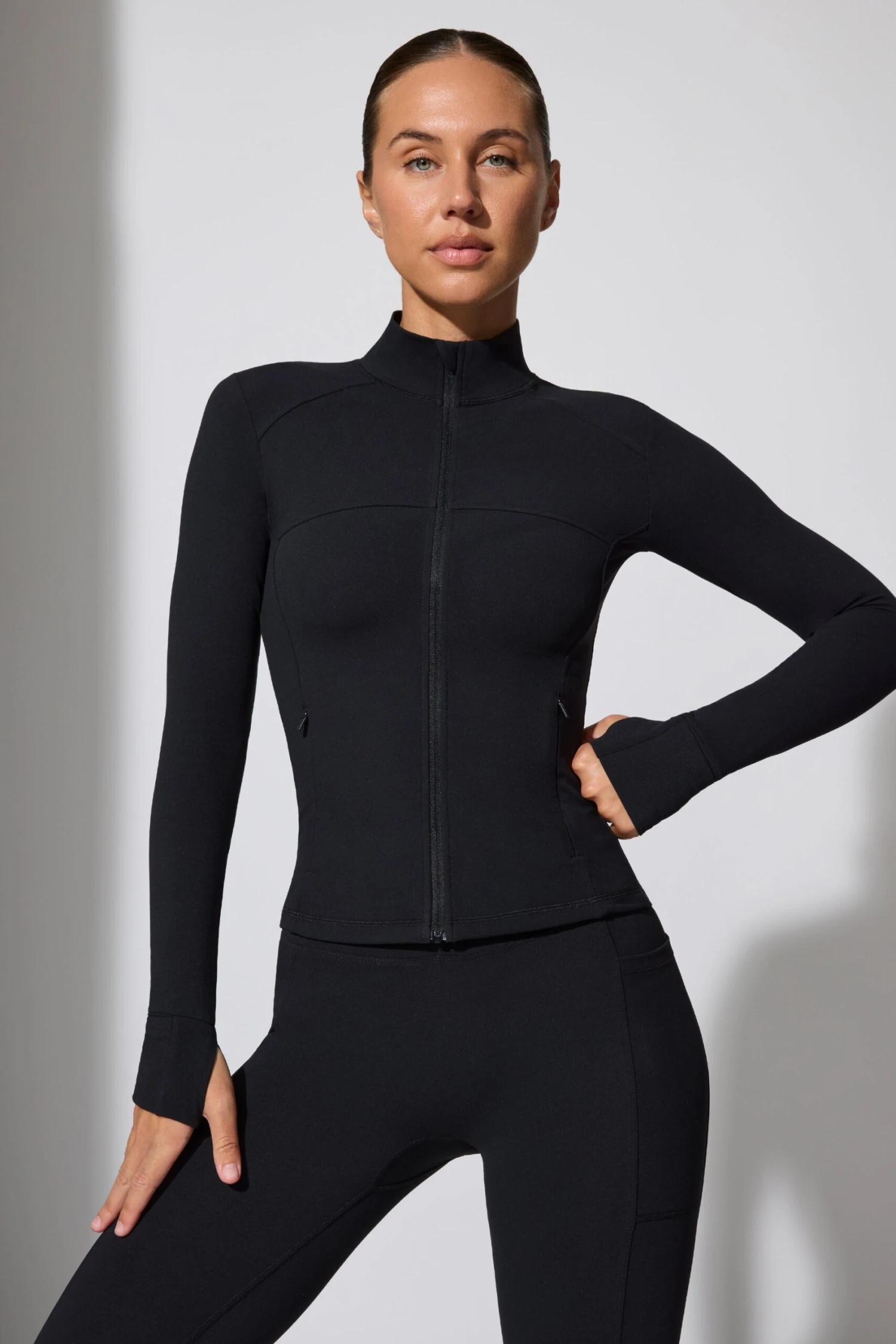 Growing - Long Sleeve Zip Up Jacket In Black