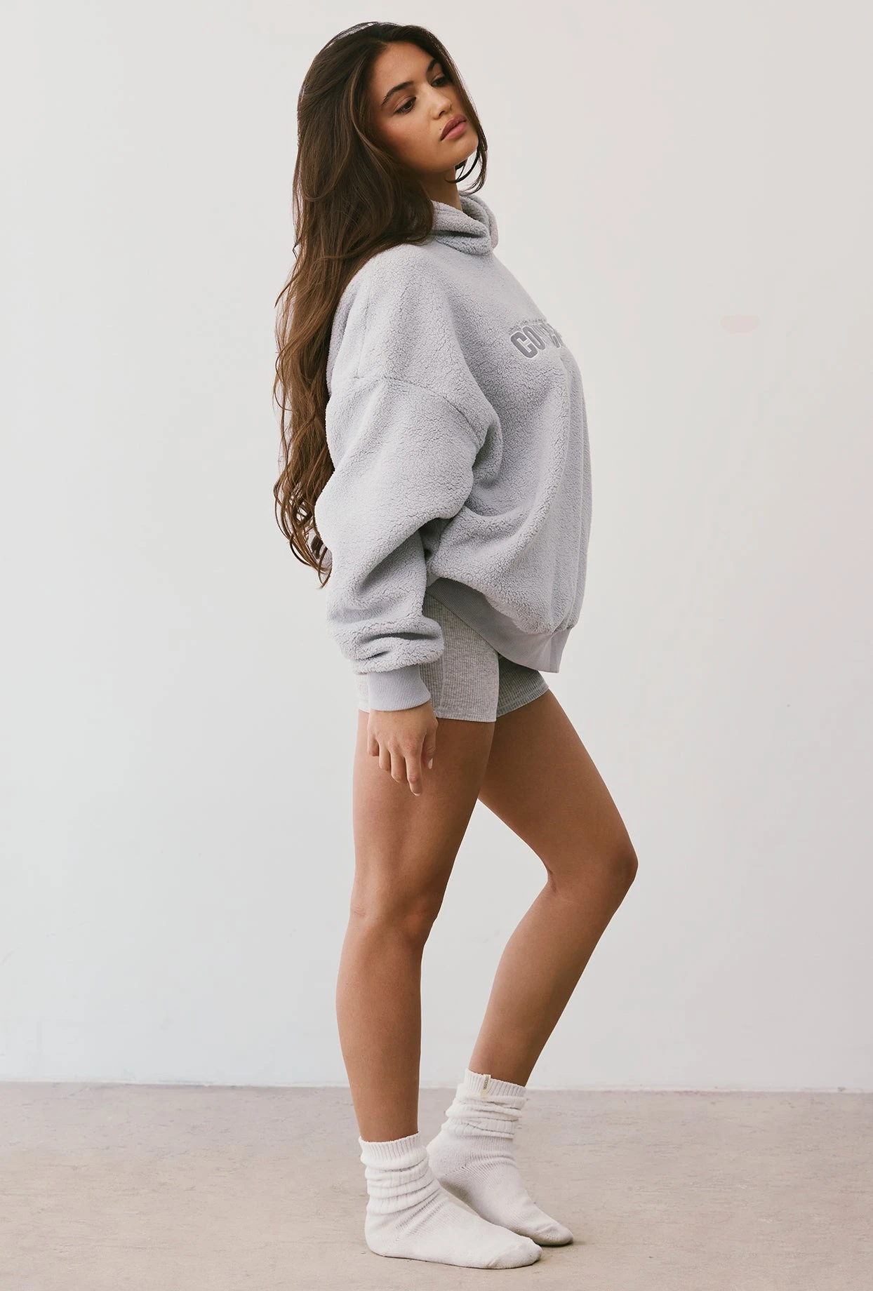Lounge - Oversized Fleece Hooded Sweatshirt In Fog - Image 2