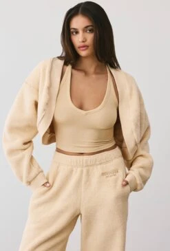 Mellow - Fleece Cropped Shrug In Cashmere