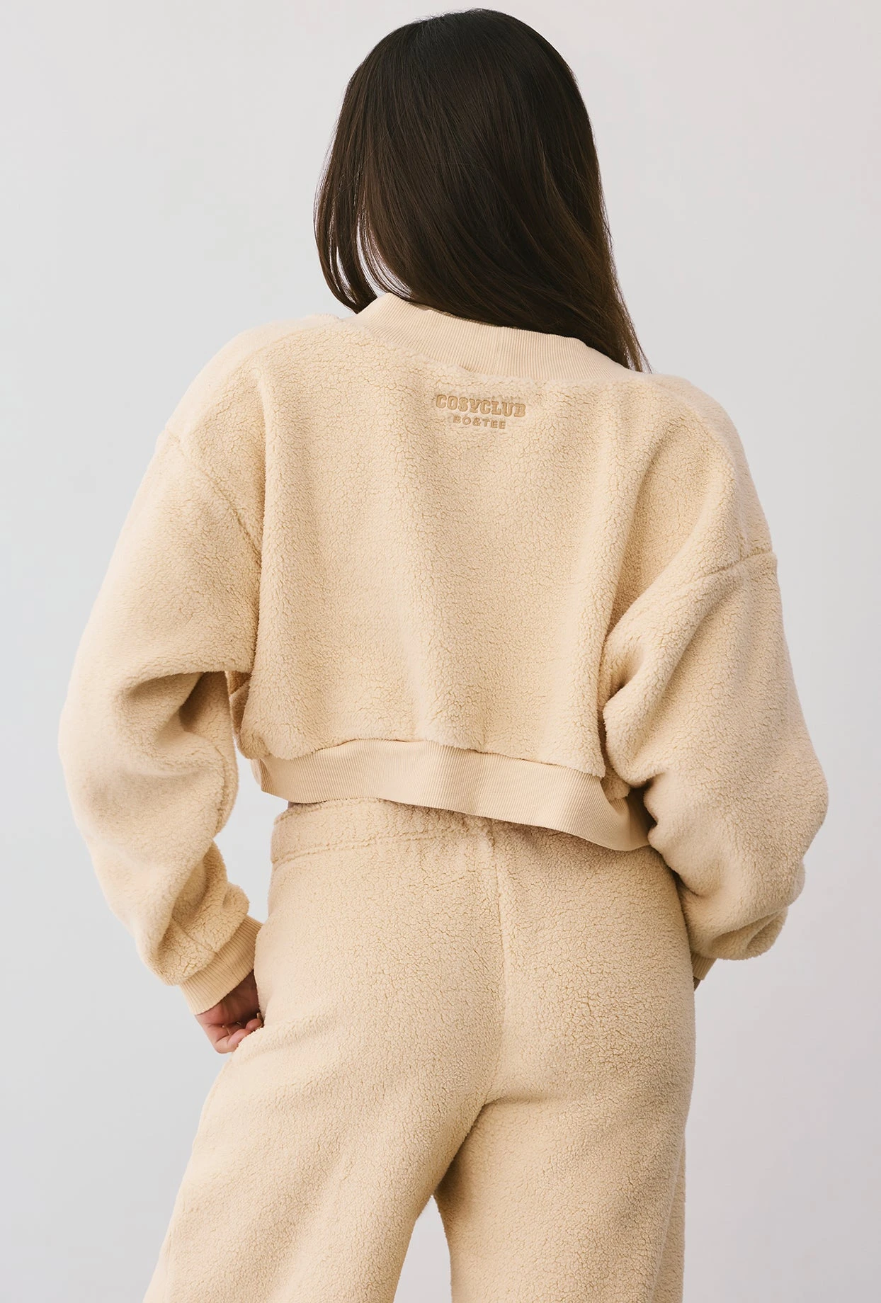 Mellow - Fleece Cropped Shrug In Cashmere - Image 3