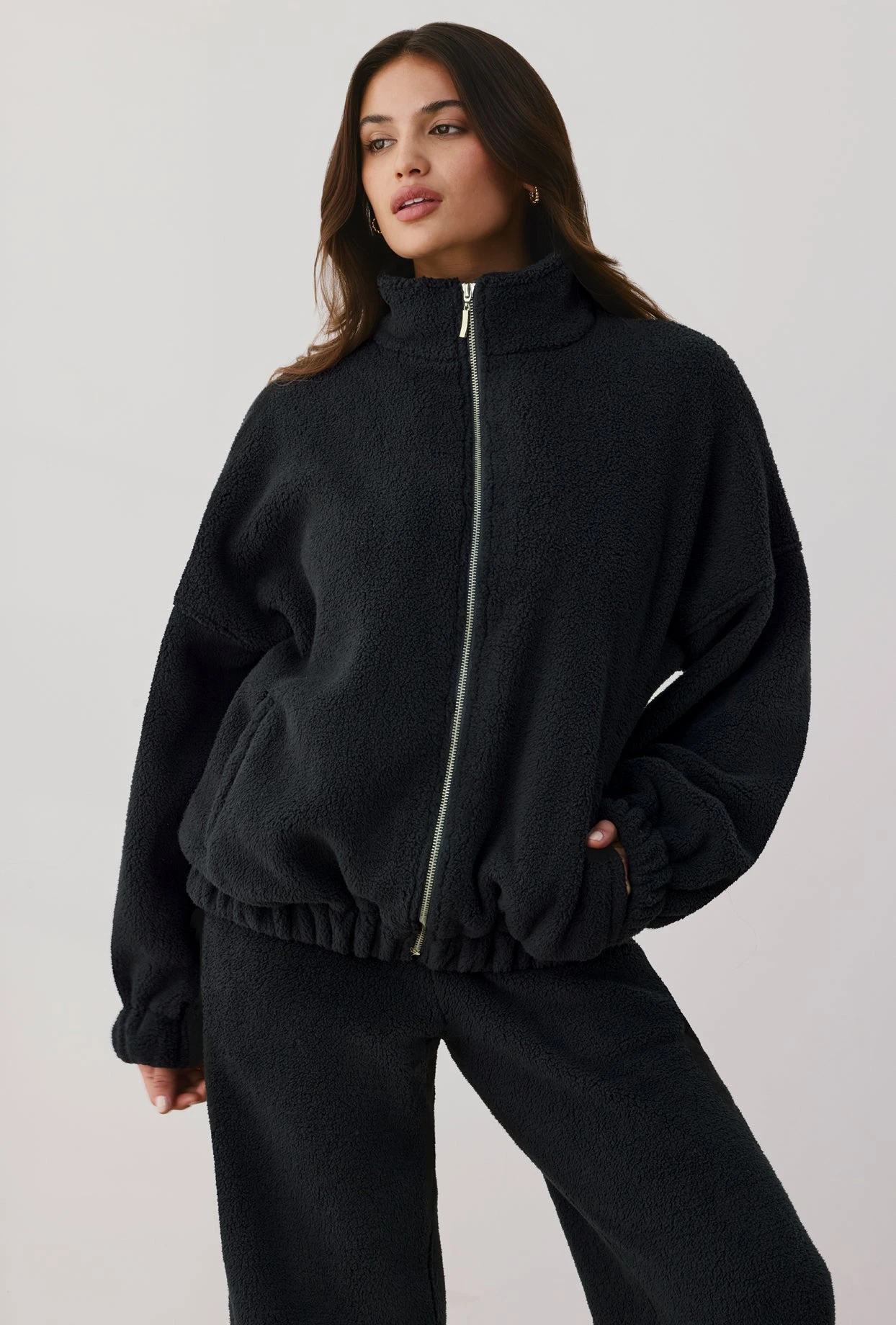 Cushy - Oversized Fleece Zip Up Jacket In Onyx
