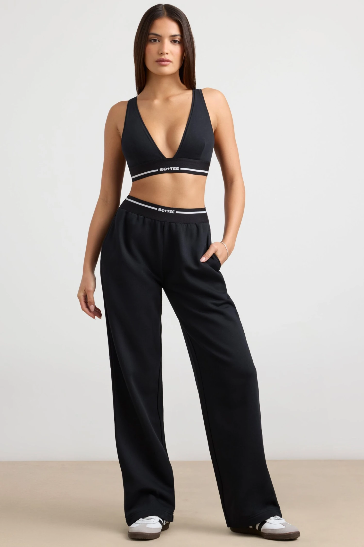 Fluid - High-Waist Straight-Leg Joggers In Black