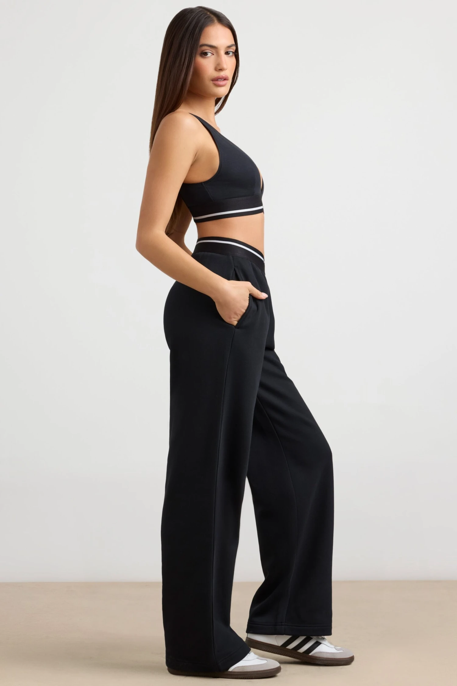 Fluid - High-Waist Straight-Leg Joggers In Black - Image 2