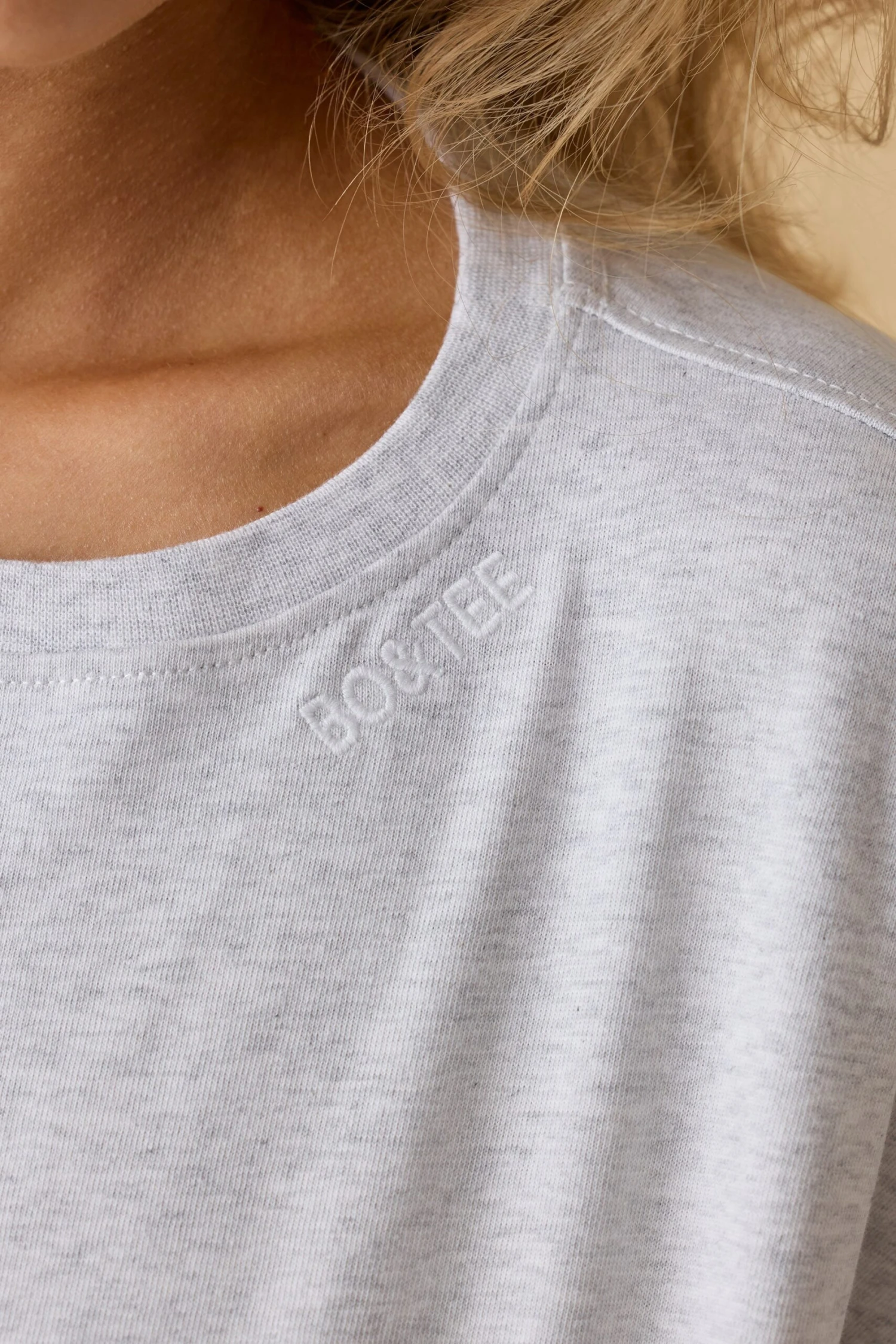 Day Off - Oversized Long Sleeve Crop Top In Heather Grey - Image 4