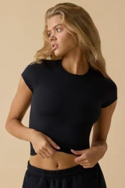 Second Skin - Soft Active Short Sleeve Tee In Black