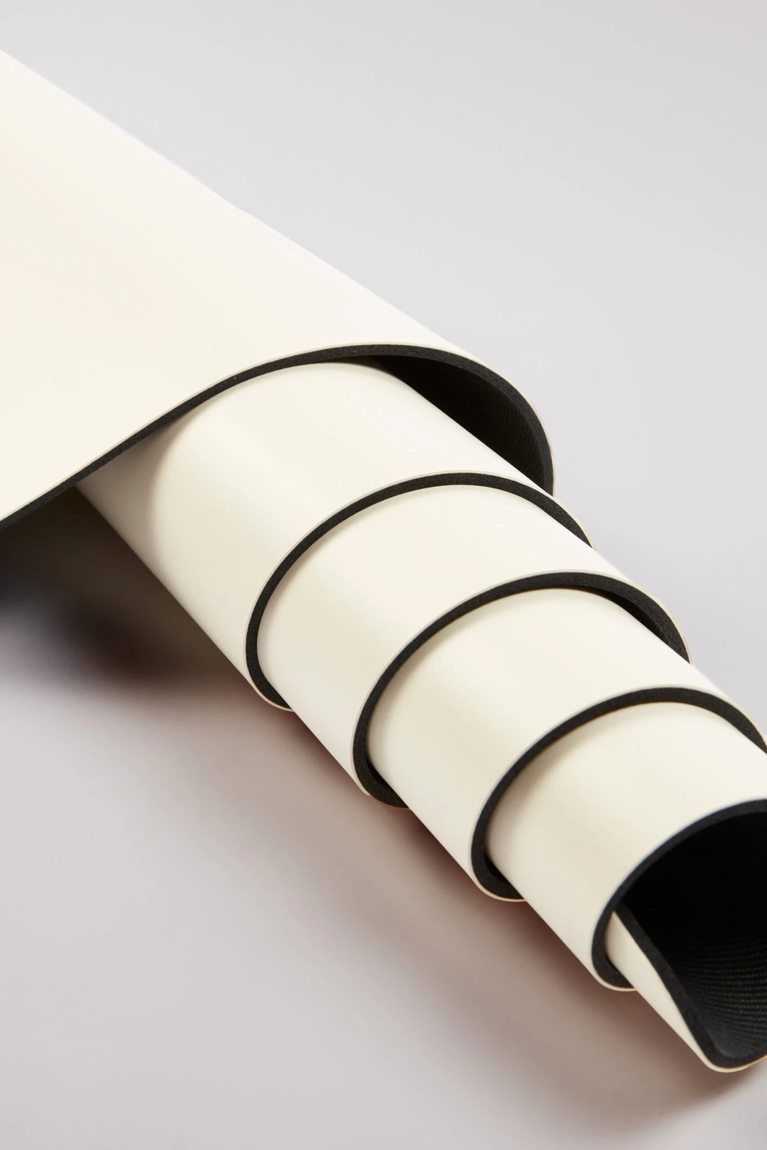 Reflex - Yoga Mat In Vanilla - Image 4