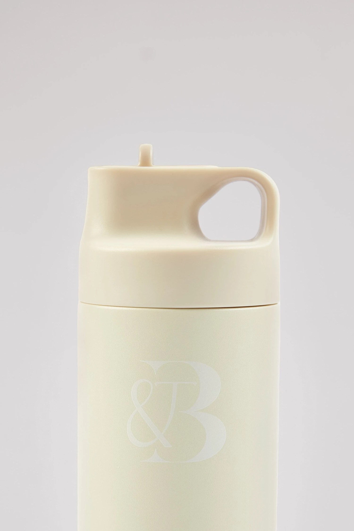 Hydrate - Thermos Water Bottle In Vanilla - Image 3