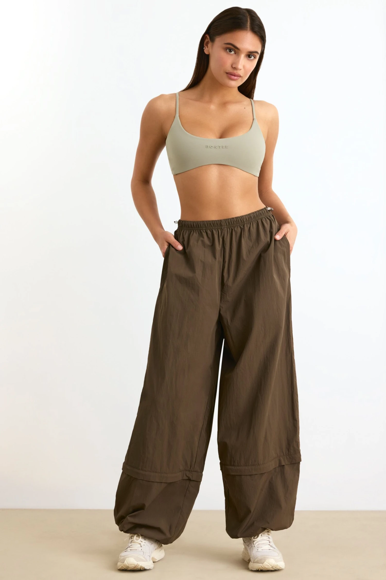 Convertible Wide Leg Track Pants In Espresso - Image 7