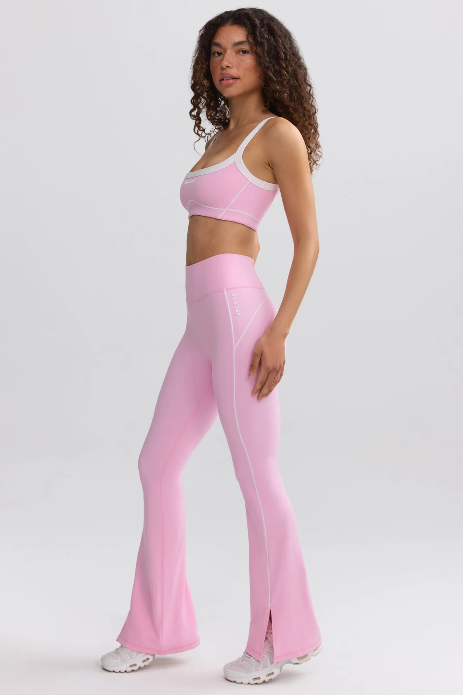 Soft Active Contrast-Trim Flared Trousers In Baby Pink - Image 2