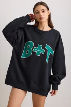 Classic - Oversized Crew Neck Sweatshirt In Black
