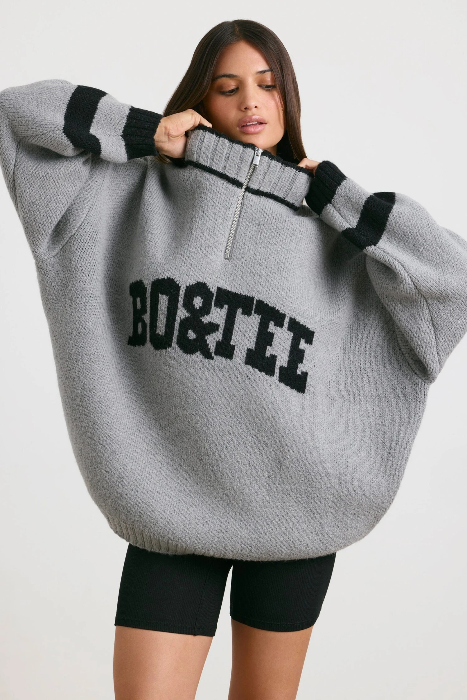 Casual - Oversized Quarter-Zip Chunky-Knit Jumper In Heather Grey - Image 6