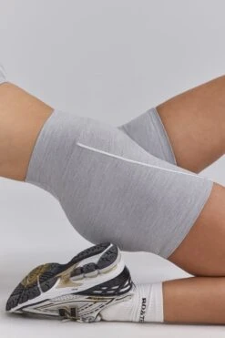 Soft Active Contrast-Trim Mini Shorts In Ice Grey